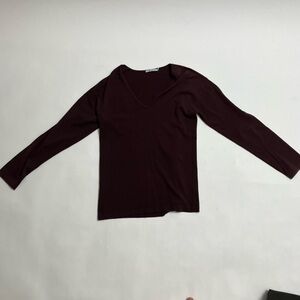 T ALEXANDER WANG V neck lightweight sweater